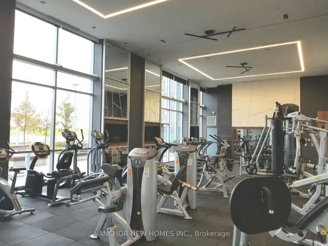 Additional image 32 of 275 Village Green Sq Unit 2820