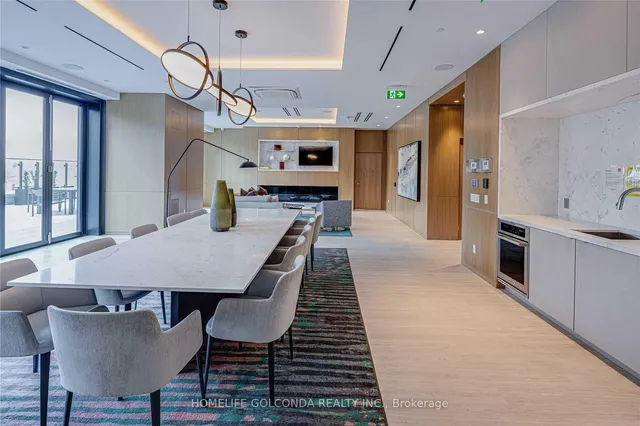 Additional image 39 of 575 Bloor St Unit 1401