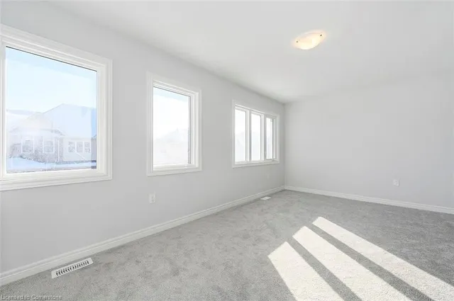 Additional image 24 of 205 Thames Way Unit 22