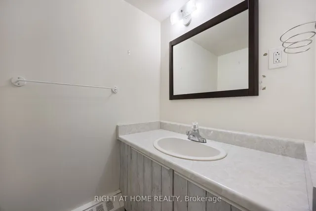 Additional image 11 of 1966 Main St Unit 808