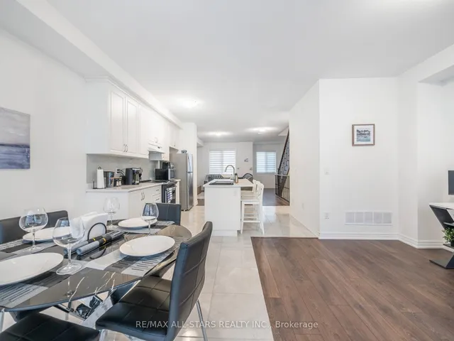 Additional image 21 of 32 Faye St