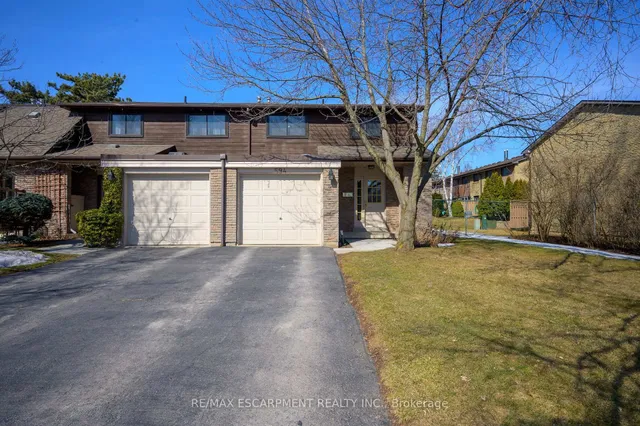 594 Forestwood Cres