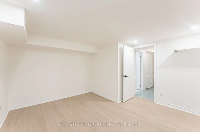 Additional image 37 of 19 English Garden Way