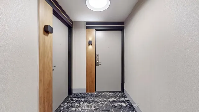 Additional image 33 of 99 John St Unit 704