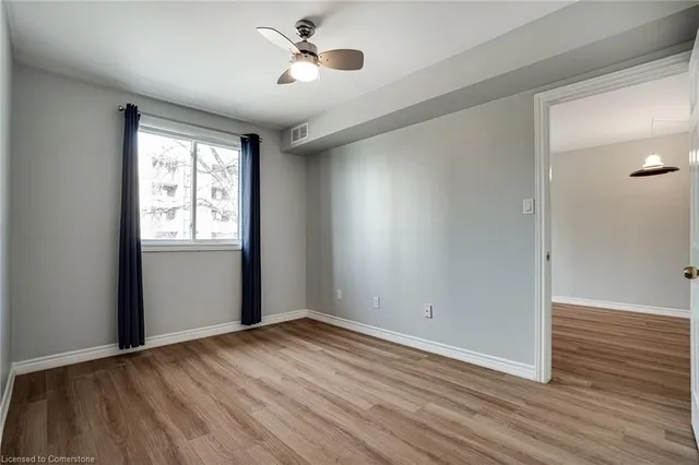 Additional image 21 of 28 Victoria Ave Unit 314