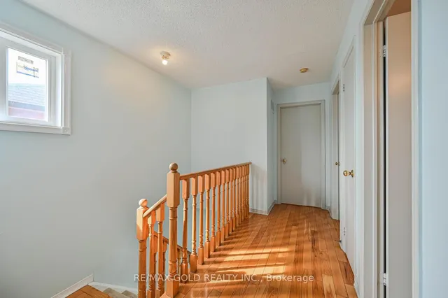 Additional image 25 of 152 Bighorn Cres