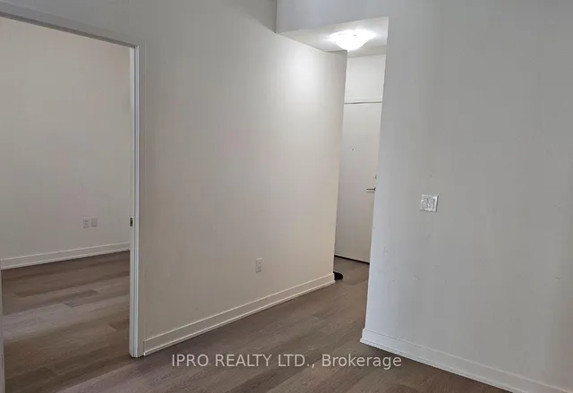 Additional image 4 of 859 The Queensway N/A Unit 307