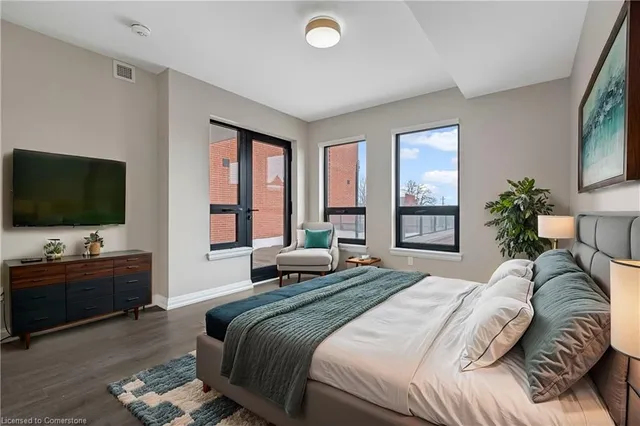 Additional image 19 of 181 James St Unit 306