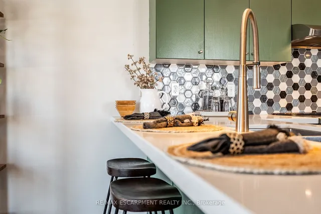 Additional image 20 of 14 MCCURDY Ave