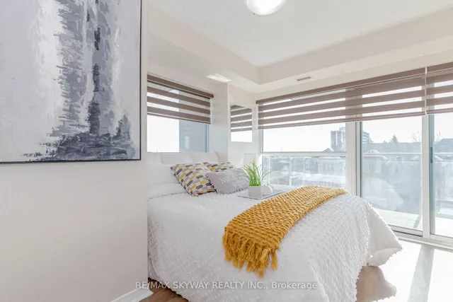 Additional image 27 of 215 Queen St Unit 403