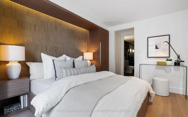 Additional image 42 of 80 Cumberland St Unit PH1903