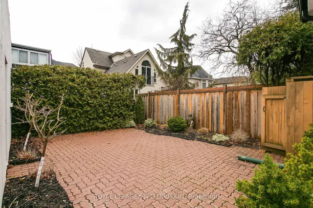 Additional image 33 of 98 Chaplin Cres