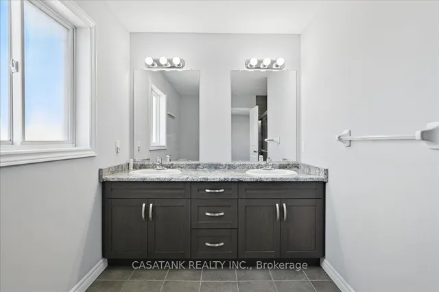 Additional image 34 of 103 Springvalley Cres