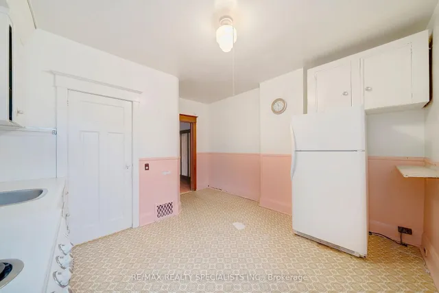 Additional image 10 of 99a Wright Ave