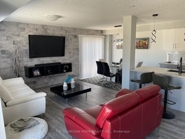 Additional image 7 of 8 Canary Grass Blvd