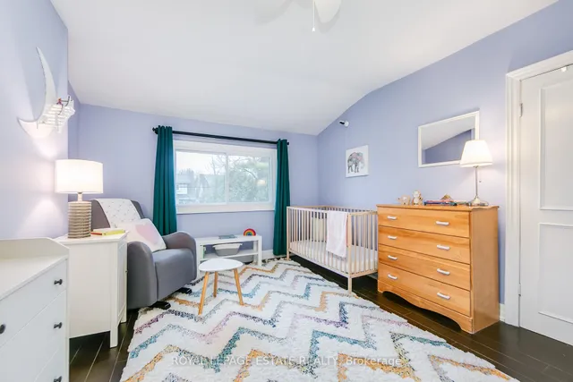 Additional image 18 of 102 Springdale Blvd