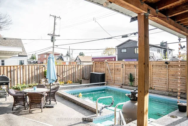 Additional image 30 of 252 Walter Ave