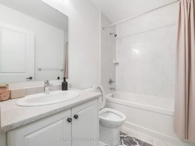 Additional image 34 of 32 Faye St