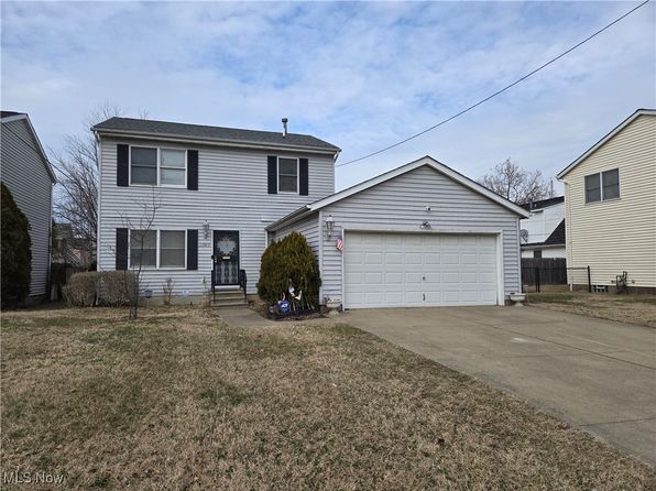 11213 Ashbury Ave, Cleveland, OH 44106