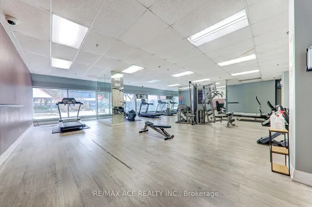 Additional image 32 of 1470 Midland Ave Unit 1410