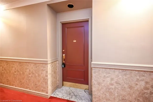 Additional image 29 of 36 James St Unit 905