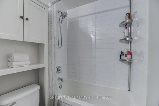 Additional image 18 of 150 East Liberty St Unit 1605