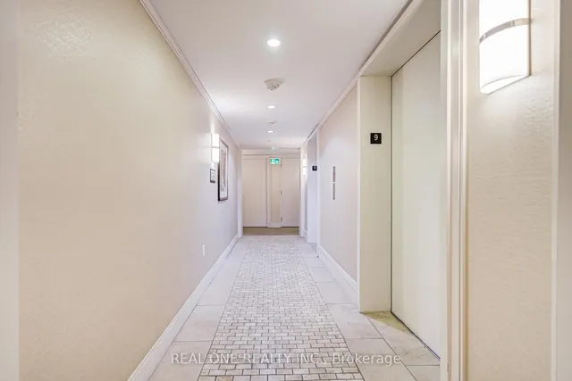 Additional image 7 of 3091 Dufferin St Unit 901