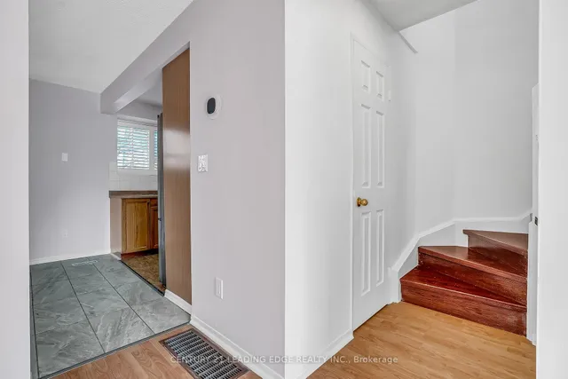 Additional image 14 of 55 Collinsgrove Rd Unit 261