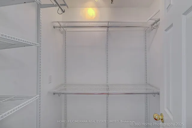 Additional image 19 of 20 Southport St Unit 413