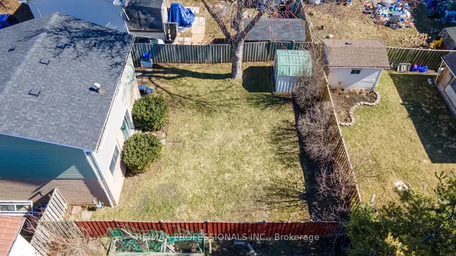 Additional image 30 of 41 Carberry Cres