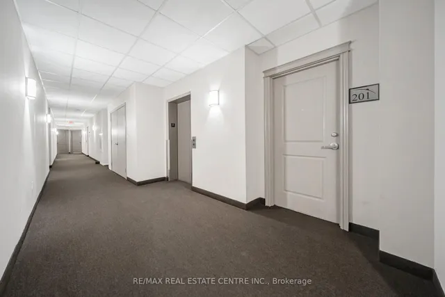 Additional image 35 of 396 Plains Rd Unit 201