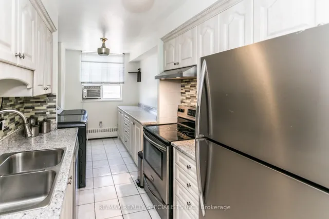 Additional image 16 of 1615 Bloor St Unit 206