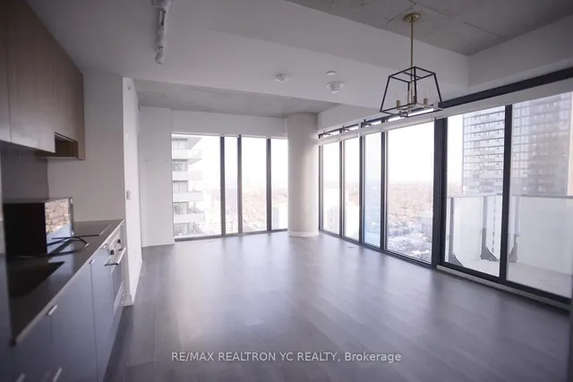 Additional image 4 of 161 Roehampton Ave Unit 2609