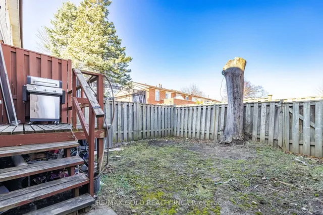 Additional image 49 of 7560 Goreway Dr Unit 18