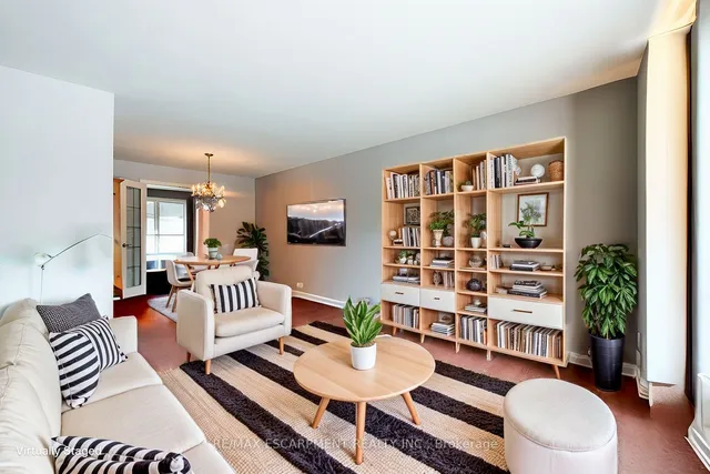 Additional image 10 of 9 Martingrove Dr