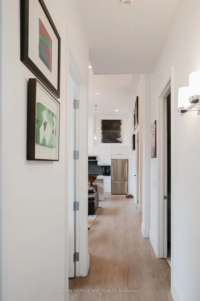 Additional image 23 of 118 King St Unit LPH13