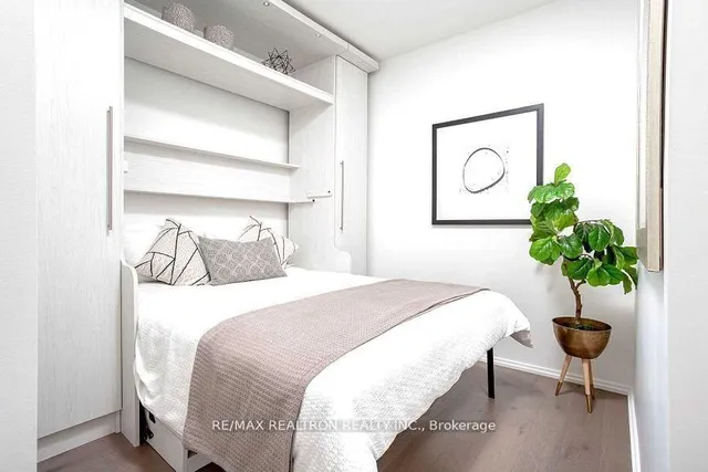 Additional image 24 of 45 Charles St Unit 4815