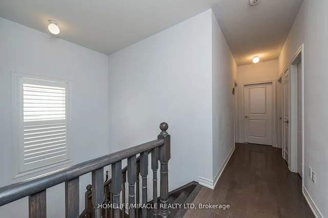 Additional image 20 of 17 Bachelor St