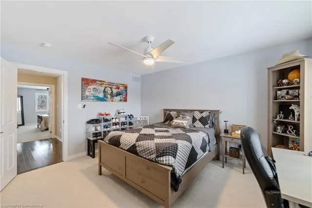 Additional image 33 of 215 Dundas St Unit 31