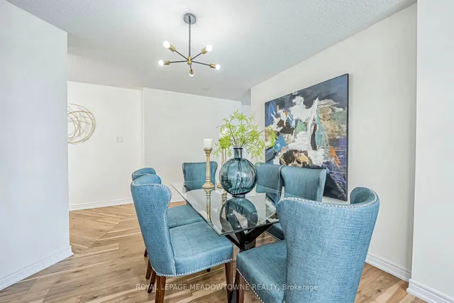 Additional image 14 of 3650 Kaneff Cres Unit 908