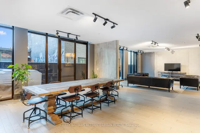 Additional image 31 of 608 Richmond St Unit 1206