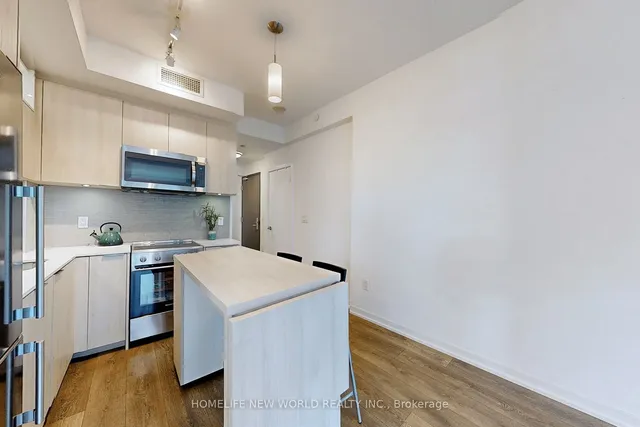 Additional image 12 of 50 Forest Manor Rd Unit 505