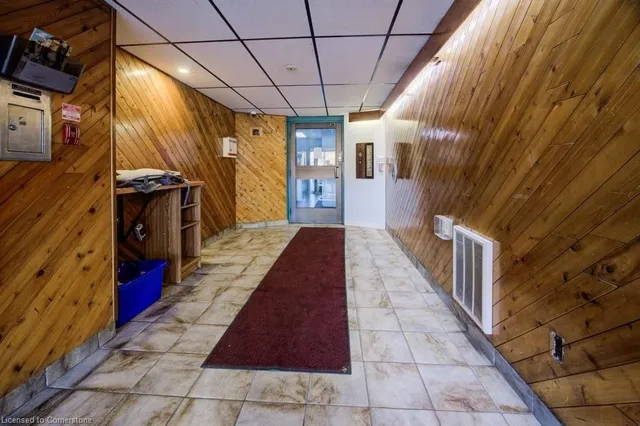 Additional image 21 of 71 Vanier Dr Unit 109