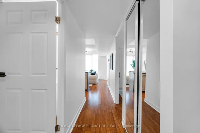 Additional image 6 of 650 Queens Quay Unit 918