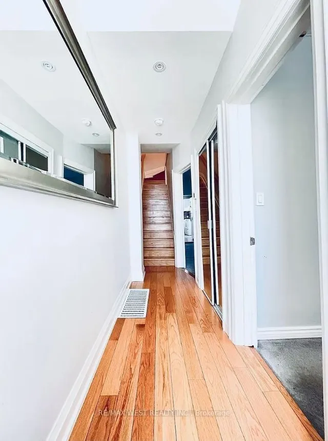 Additional image 4 of 18 Brock Ave