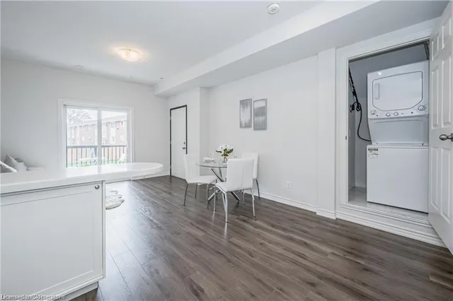 Additional image 13 of 164 Heiman St Unit 4B