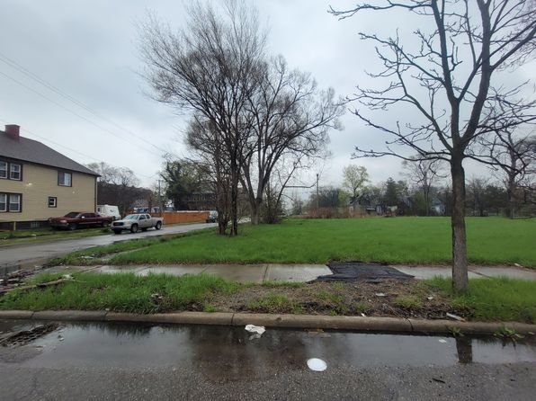 3102 24th St, Detroit, MI 48216