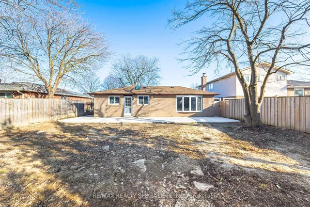 Additional image 50 of 13 Caledon Cres