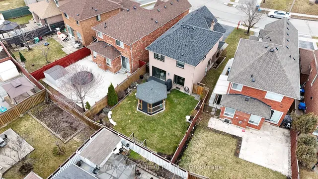 Additional image 11 of 111 Narrow Valley Cres