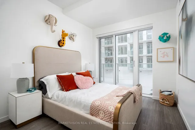 Additional image 5 of 689 The Queensway N/A Unit 307